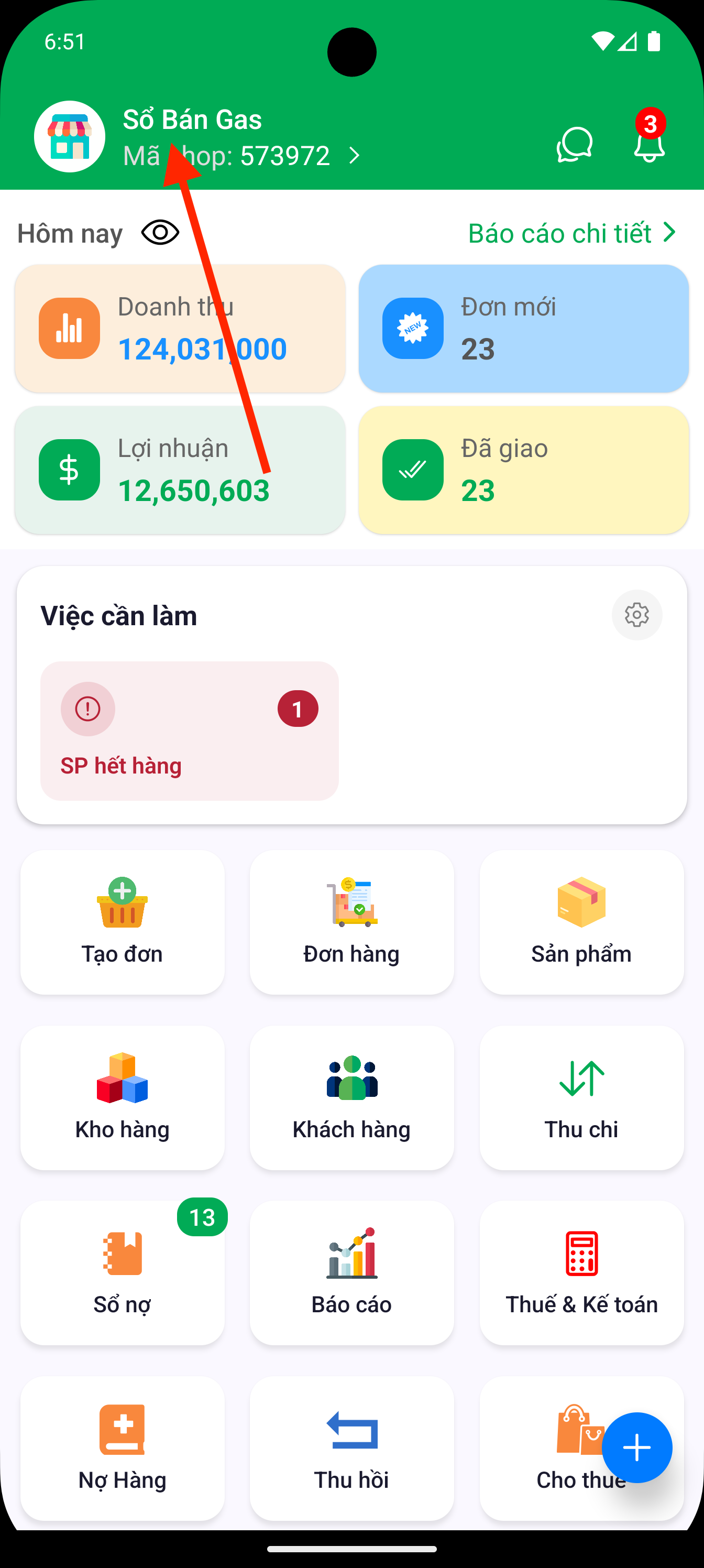 Bước 1: Chọn tên cửa hàng hoặc mã shop ở màn hình chính
